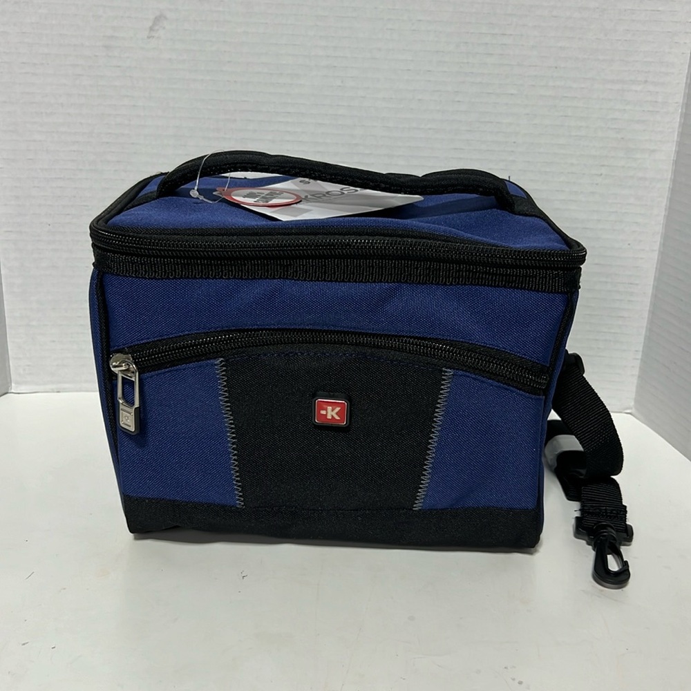 SKROSS insulated lightweight zipper pulled lunch bag navy